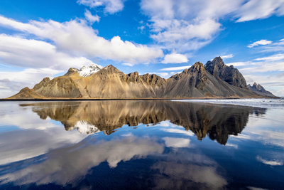Die Ruhe des Spiegels – Johann-Peter Melder